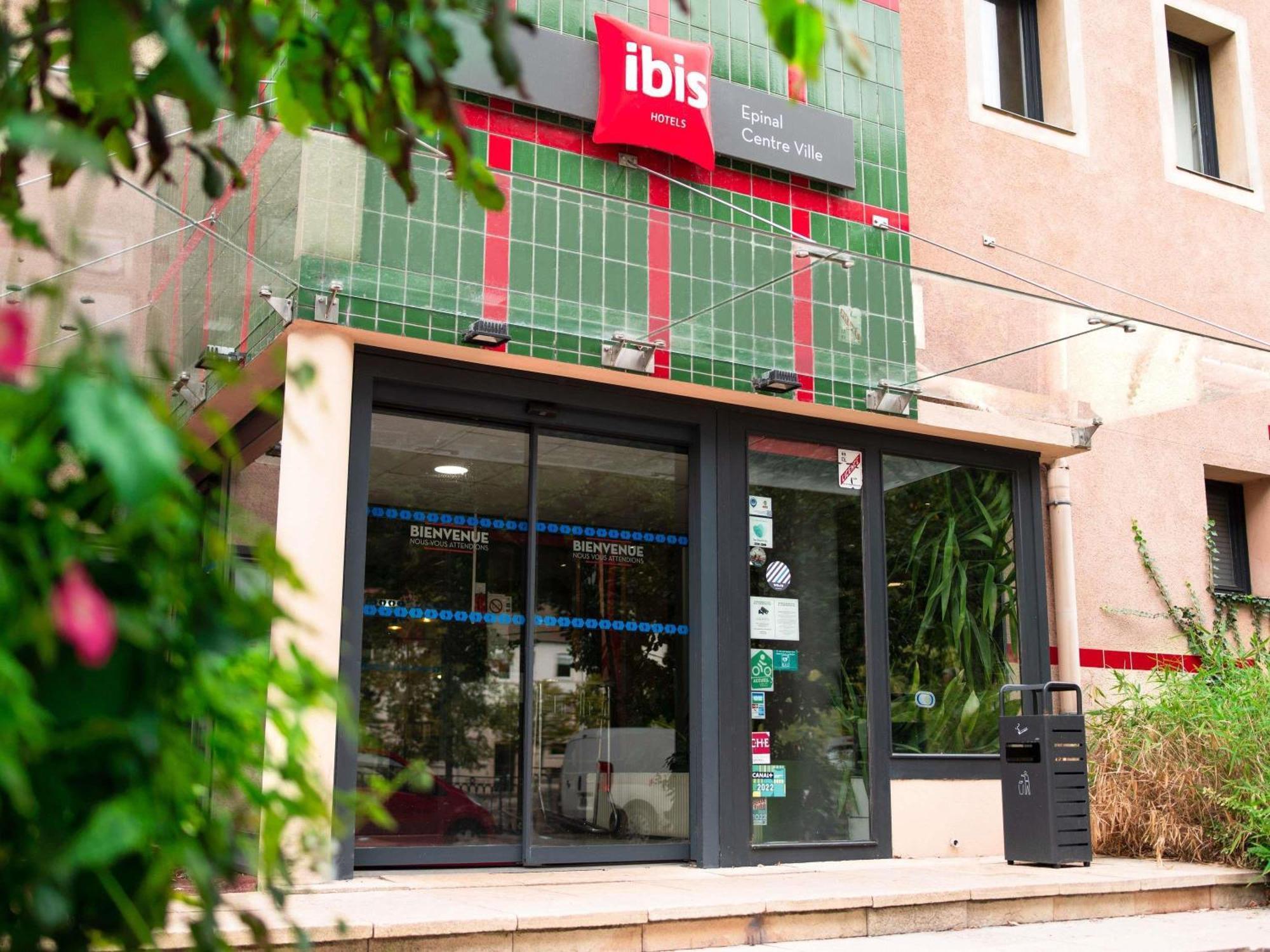 Ibis Epinal Centre Hotel Buitenkant foto