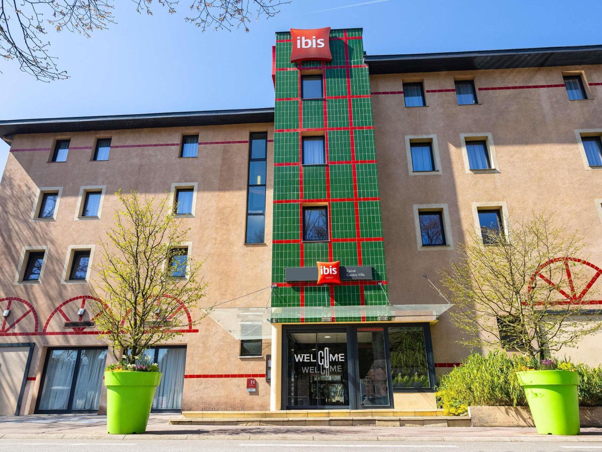 Ibis Epinal Centre Hotel Buitenkant foto